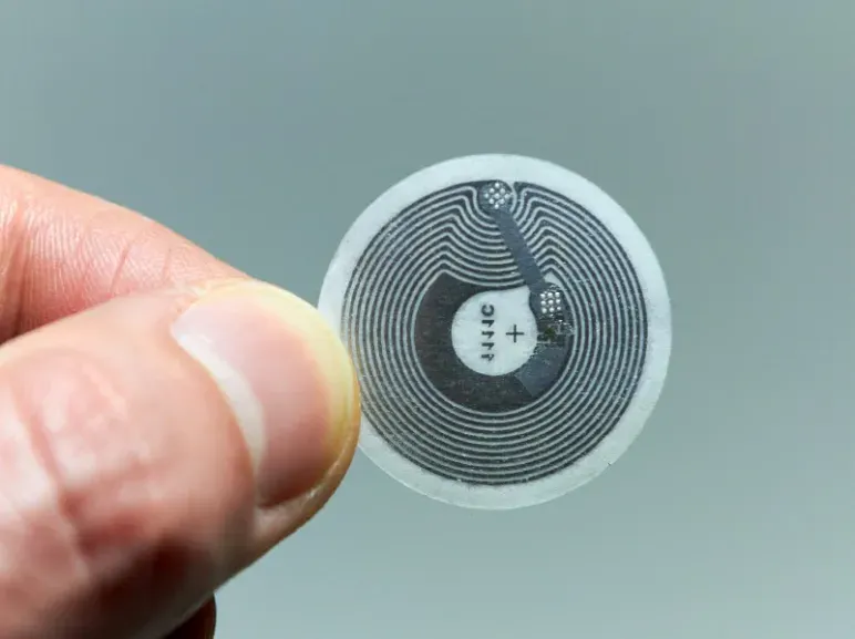 NFC स्टिकर कैसे करें?